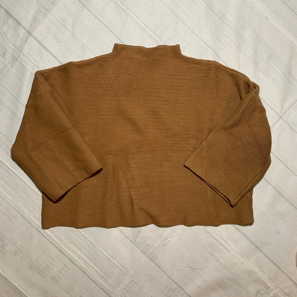 Ellison sweater. Brown. Cowl neck. Size S.